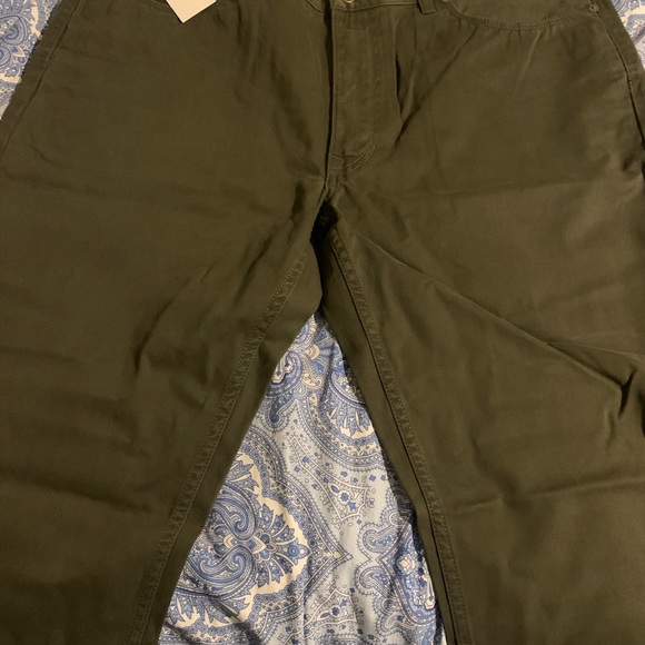 Green pants - Picture 3 of 3